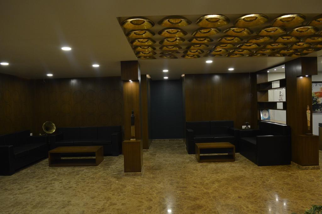 Hotel Mount Regency Abu Zewnętrze zdjęcie