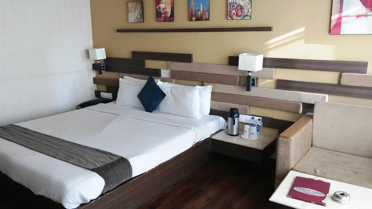 Hotel Mount Regency Abu Zewnętrze zdjęcie