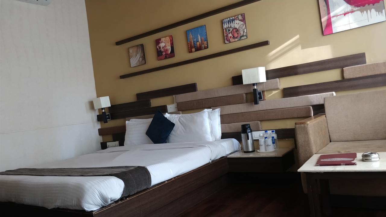 Hotel Mount Regency Abu Zewnętrze zdjęcie